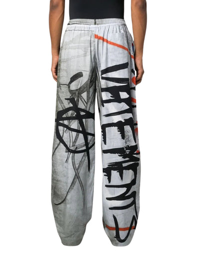 Vetements Pants Graffiti Grey