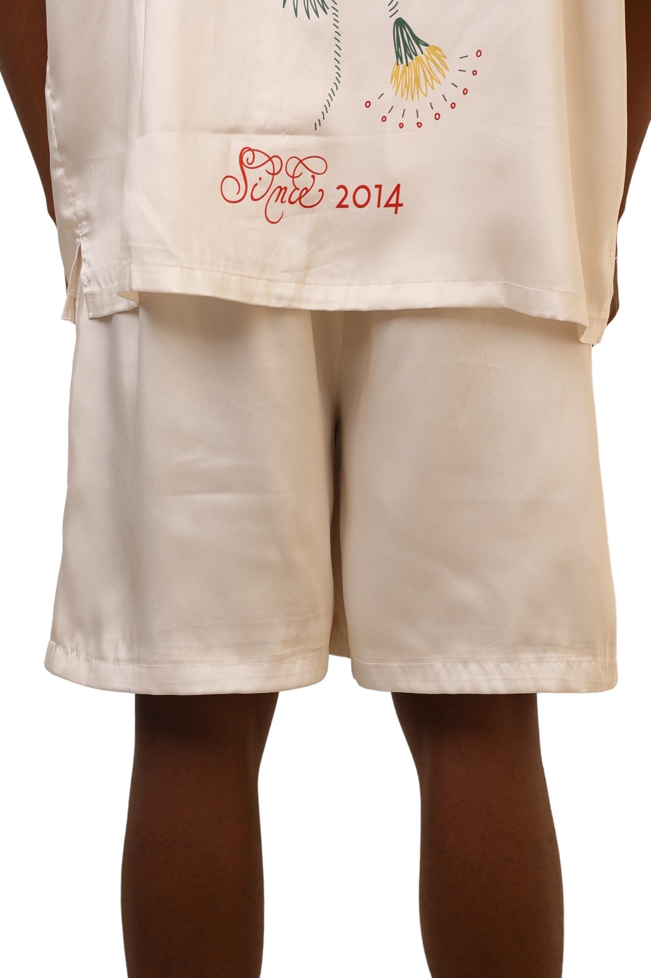 Capone Short Floral Embroidered Beige