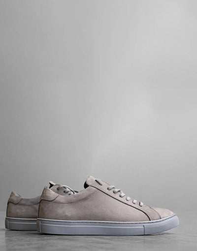 Fade Essential Grey Sneakers