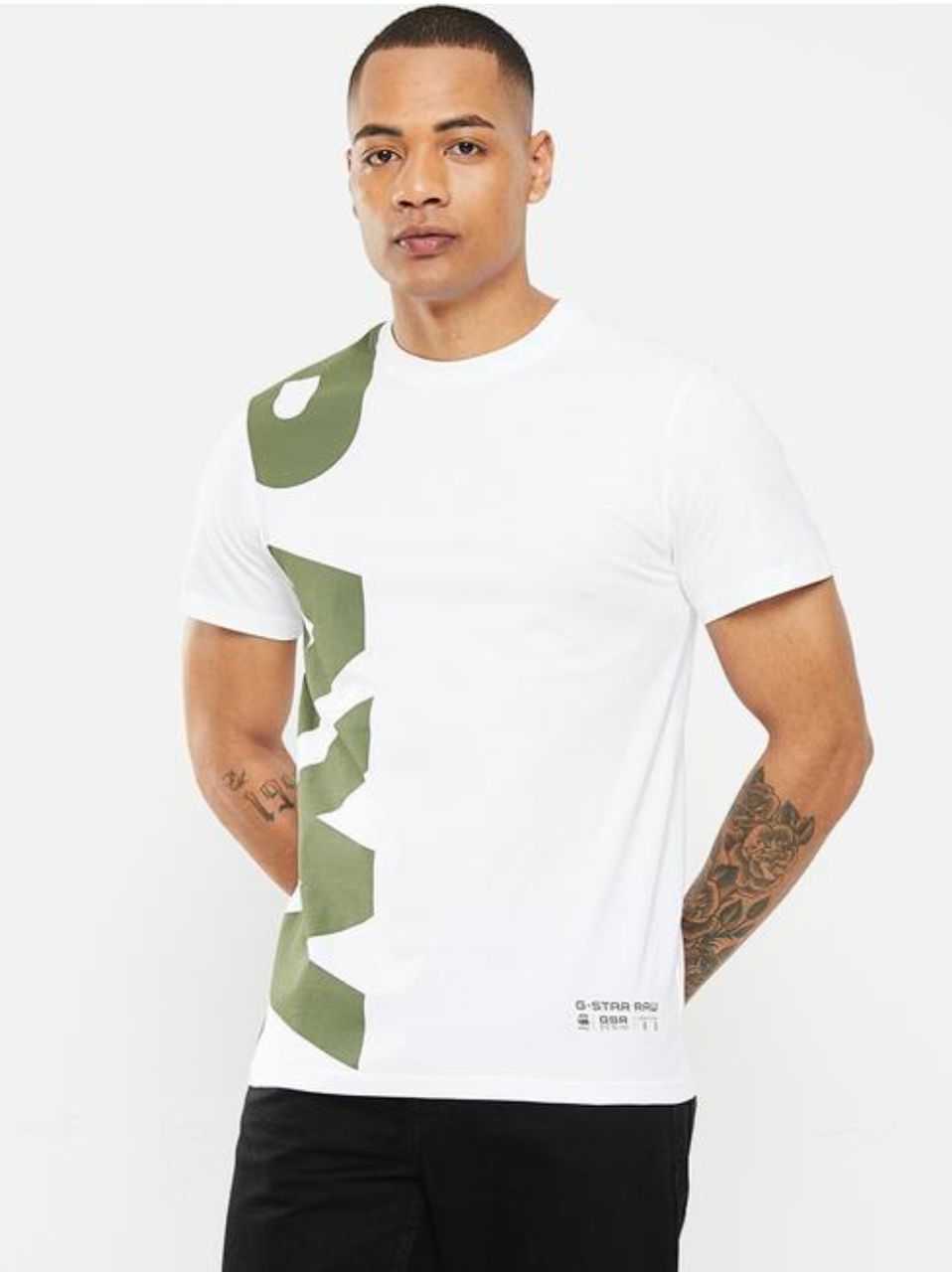Graphic 12 slim r t short sleeve - white