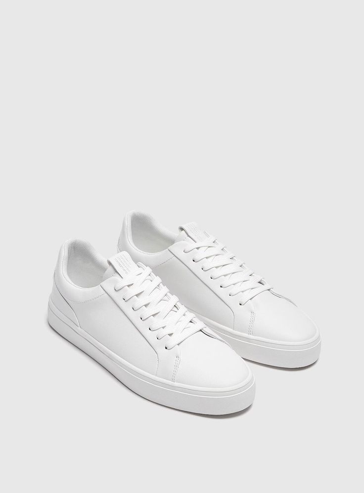 White Flat Outdoor Fashion Sneakers